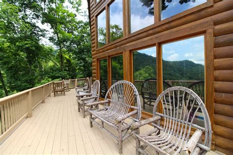 Chalet Rental With Mountain Views Bryson City Nc