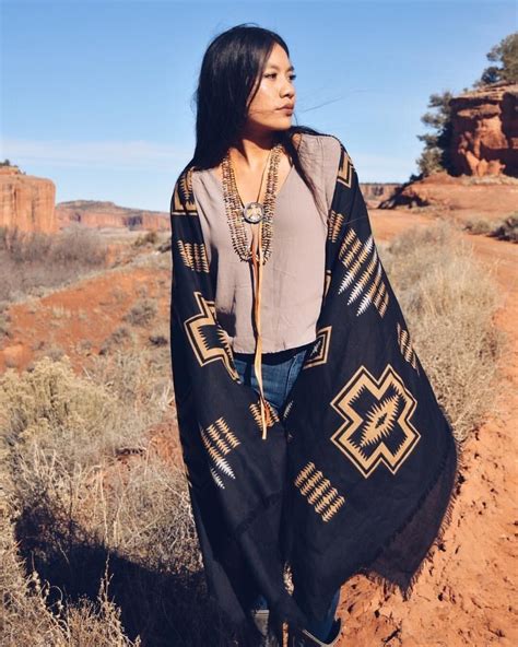 Pin By Sodré Sodré Sodré On índiosnative Native American Fashion