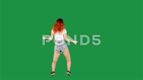 redhead girl twerking telegraph