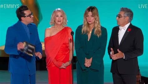 Schitts Creek Cast Reunite For Hilarious Emmys Appearance