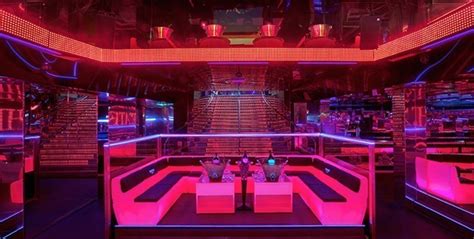 Pin By Alexis On Jetsettercon Artist Book Vip Room Nightclub Design