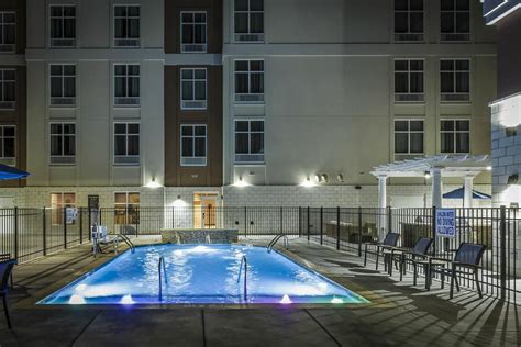 Homewood Suites By Hilton Charlotte Ballantyne Nc Pool Pictures And Reviews Tripadvisor
