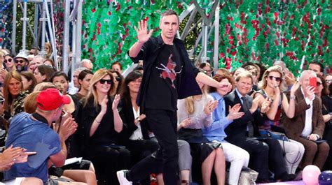 Raf Simons Is Leaving Dior For Personal Reasons Huffpost Null