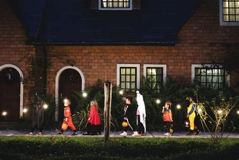 Safest And Most Dangerous Metro Areas For Trick Or Treating Home