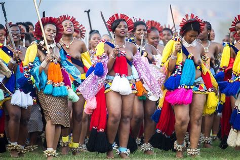 Ludzidzini Swaziland Africa Annual Umhlanga Or Reed Dance Ceremony In Which Up To 100 000