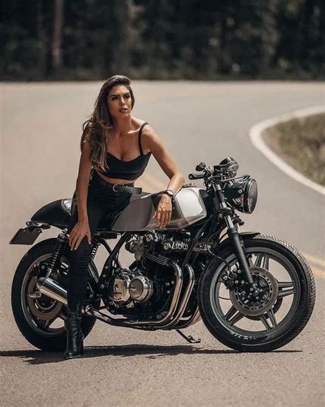 Ideas Women Motorcycle Photography With Cafe Racer Poses Look Pro Blog Cafe Racer Girl