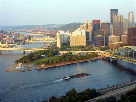 Pittsburgh Pennsylvania Where The Ohio River Begins Theres No