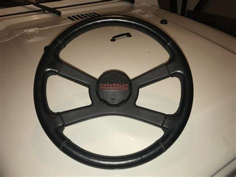 Steering Wheel New Older Newer Than Original Gm Square Body 1973