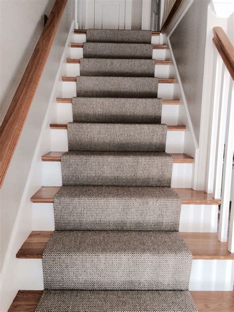 45 Stair Runner Patterns And Designs With Images Carpet Staircase