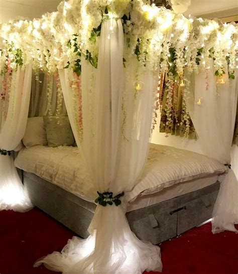 Romantic Honeymoon Marriage Wedding Room Decoration With Flowers 61 Wedding Room Decorations