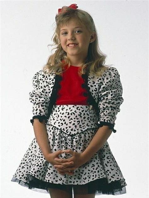 Pin By Amber Gammeter On Full House 1987 1995 Full House Jodie