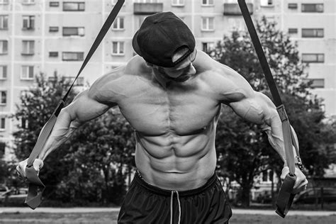 The Ultimate Calisthenics Workout Plan Onnit Academy