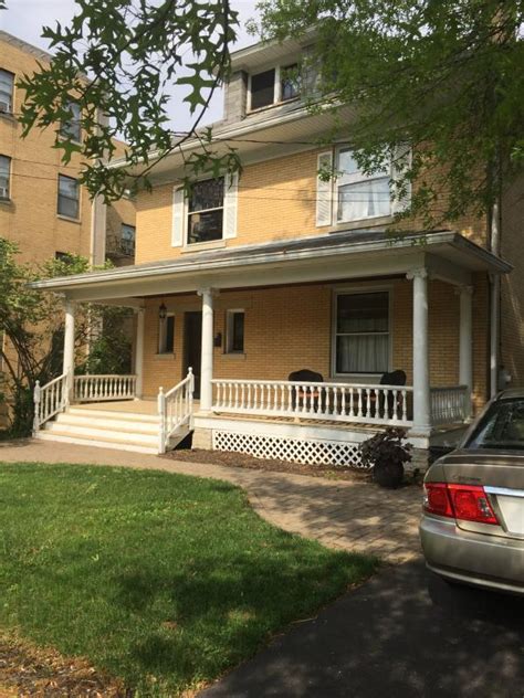 Your guide to room for rent and roommates in cincinnati. Hyde Park Home UPDATED 2021: 3 Bedroom House Rental in ...