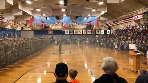 Hundreds Of Fort Carson Soldiers Return From Deployment