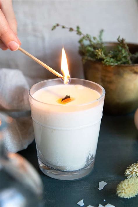 Make Your Home Extra Cozy With Diy Wood Wick Candles Hello Glow