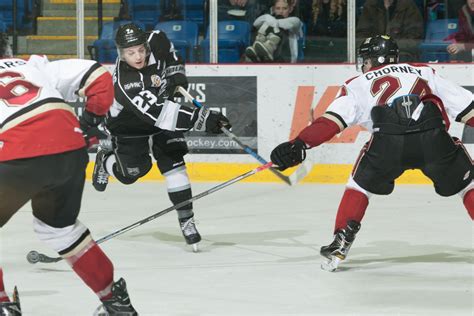 Backs Edge Warriors 2 1 In First Exhibition Game Salmon Arm Silverbacks