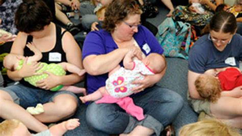 Mothers Participating In Big Latch On Attempt World Breast Feeding