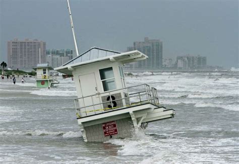 Tropical Storm Debby Makes Landfall On Fla Coast