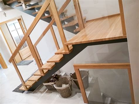 Schody wiszące na 2 belkach stalowych cennik schodów drewnianych