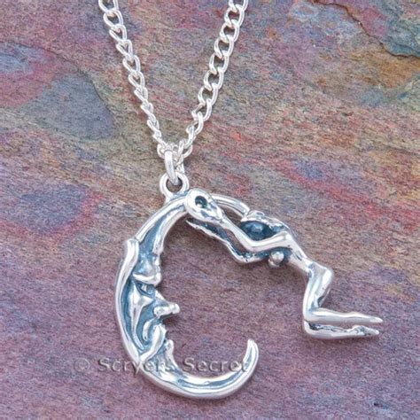 925 STERLING SILVER Nude WOMAN RIDING MAN In The MOON Pendant Necklace
