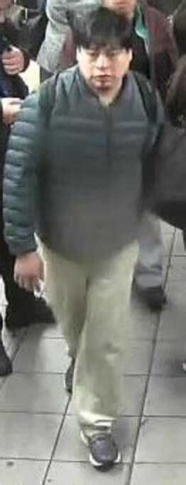 Creep Groped A Woman S Butt On A Jackson Heights Subway Station Platform QNS Com