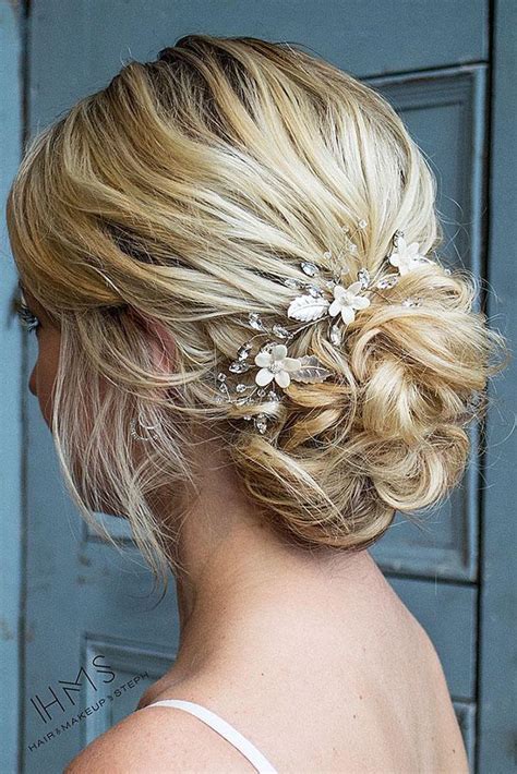 63 Mother Of The Bride Hairstyles Page 8 Of 12 Wedding Forward