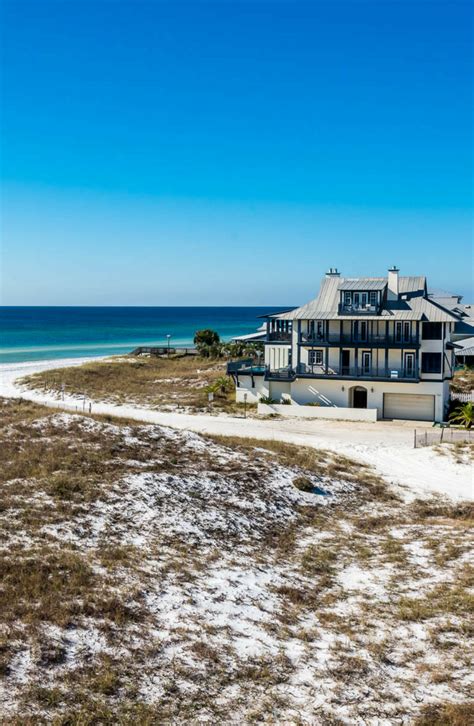 Enjoy Incredible Views Of Floridas Gulf Coast From This Magnificent