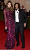 Supermodel Isabeli Fontana announces engagement to Lauryn Hill's ex and ...