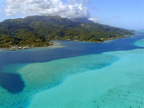 Uturoa Polinezja Francuska Oceania Największa Baza Ofert