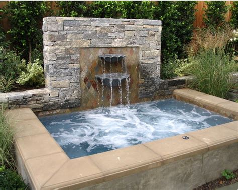 20 Waterfall Hot Tub Design