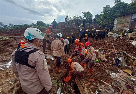Pramuka Peduli Turut Berjibaku Bantu Korban Bencana Gempa Bumi Di