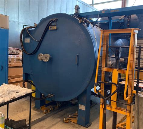 Itemvf381 Tav Horizontal Vacuum Furnace Located In The Uk The Monty