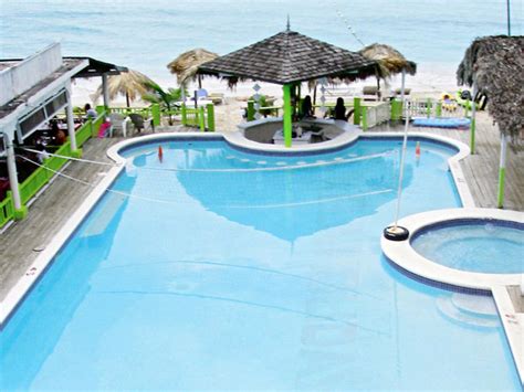 Hotel Fun Holiday Beach Resort Negril Jamajka Karibik