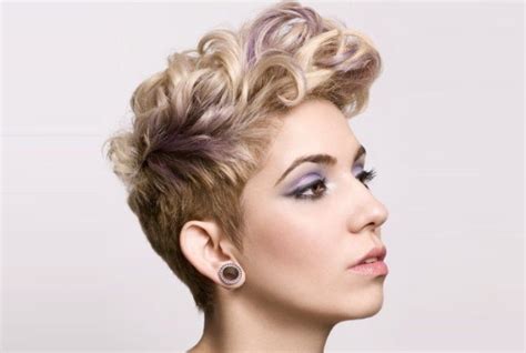 7 Stylish Faux Hawk Hairstyle For Women