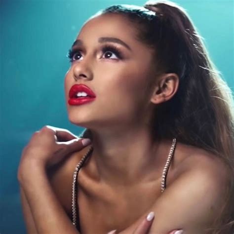 Video Our Favorite Ariana Grande Moments For Her Birthday Abc News