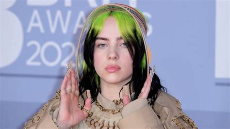 Billie Eilish Furious At People Who Get Plastic Surgery And Deny It