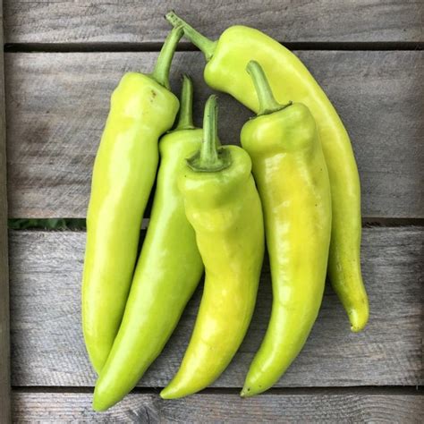Hungarian Hot Wax Pepper Seeds 15000 Scoville Guero Yellow Etsy