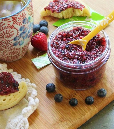 Blueberries come accompanied by raspberries and blackberries, so you'll be assailed from all angles with sweetness, sourness, and tartness in a mixture. All Natural Mixed Berry Chia Jam (With images) | Chia jam ...