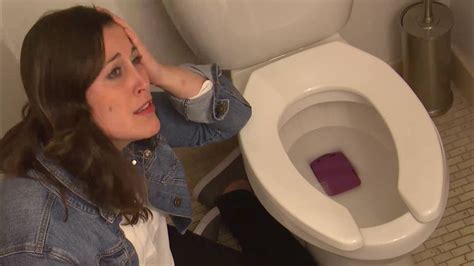 What To Do If You Drop Your Phone In The Toilet Youtube