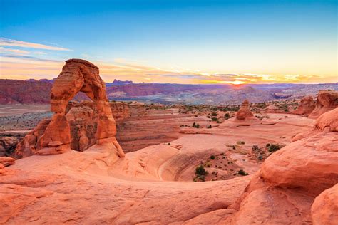 How To Get Around Moab Arches And Canyonlands National Parks Lonely