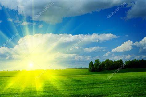 Sunrise On A Meadow With Beautiful Cloud — Stock Photo © Mihalec 1087974