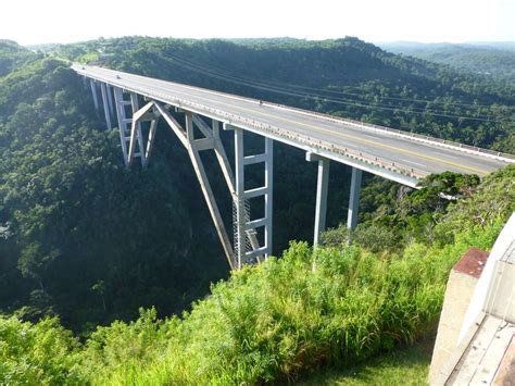 Bacunayagua Bridge Arch Bridge Cuba Located In The Province Of