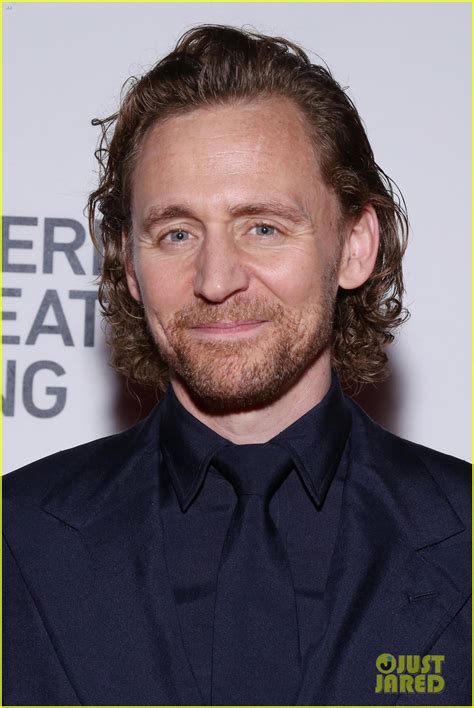 Annie tom hiddleston online is an unofficial fan site and has no affiliation with tom hiddleston, his. Tom Hiddleston Says 'Loki' TV Series Will Answer 2 Huge ...