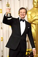 Colin Firth posa con su Oscar a Mejor Actor 2011