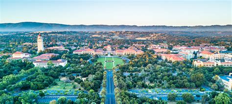 Usa Stanford University Student