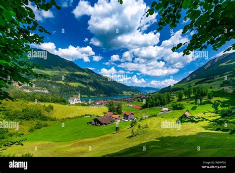 Swiss Village Lungern Switzerland Stock Photo Alamy