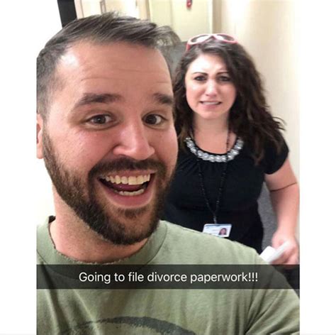 Divorce Selfies Are A Thing Caveman Circus