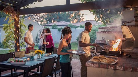 Tips For The Perfect Backyard Barbecue From The Experts Page 4 Of 4