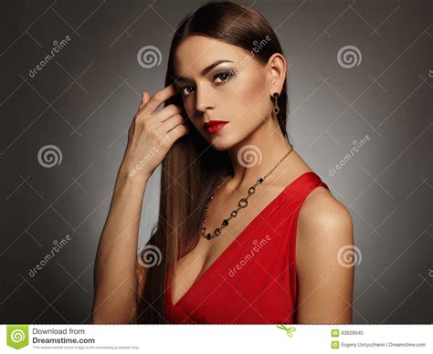 Young Beautiful Womanbeauty Girl Wearing Jewelryelegant