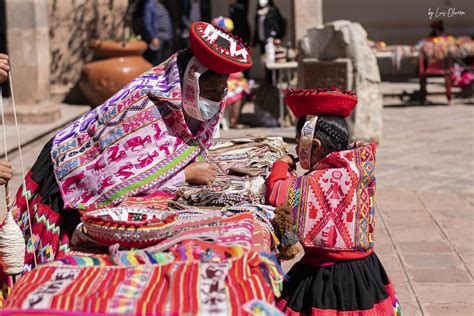 Cusco Artisans From Ollantaytambo Exhibit Handmade Art Pieces Cuzco Eats